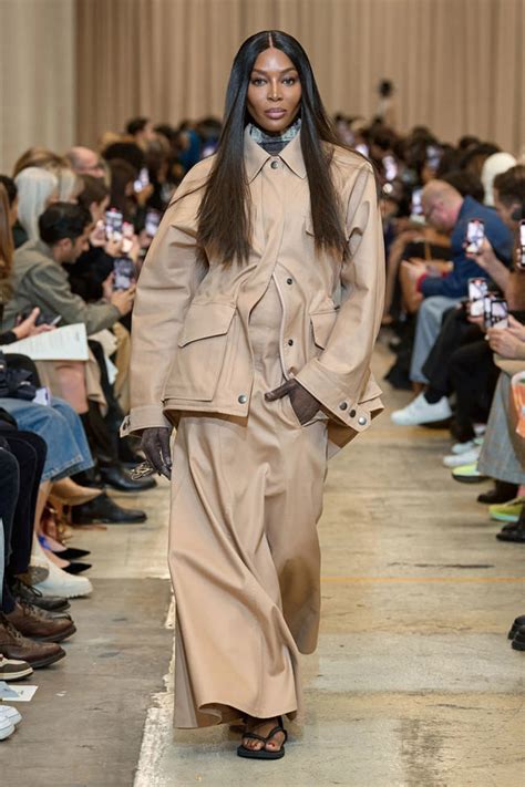 london fashion week burberry